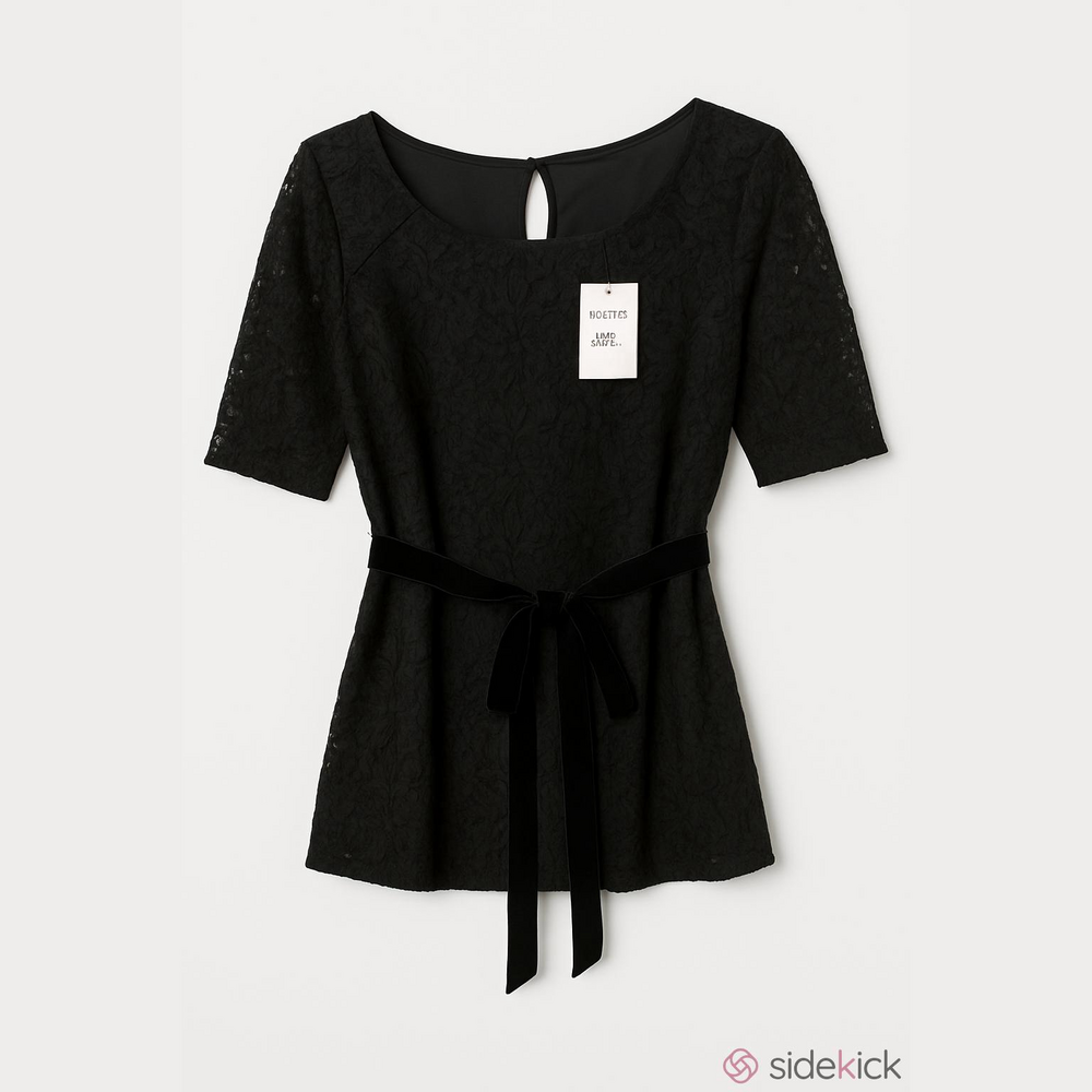 Motherhood Maternity Black Lace Crocheted Top Size Small NWT